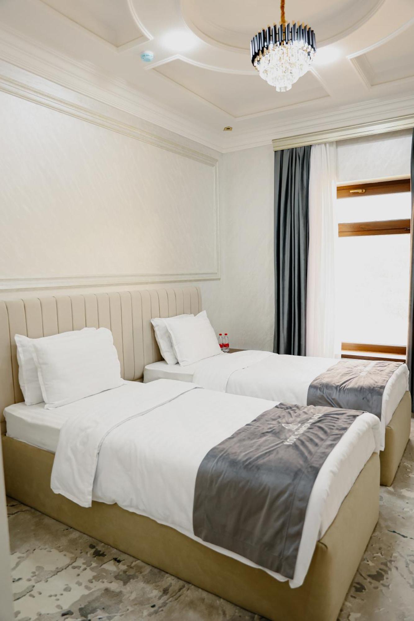 Ko'K Saroy Plaza Hotel Semerkant Dış mekan fotoğraf